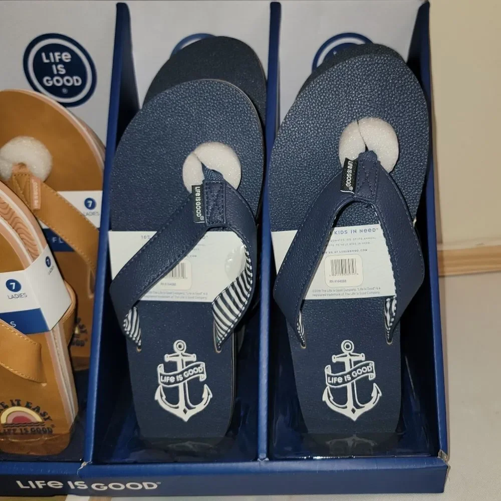 Life Is Good Blue w Nautical Anchor Sandals • Texture Sole • NEW • Sizes 7 8 9